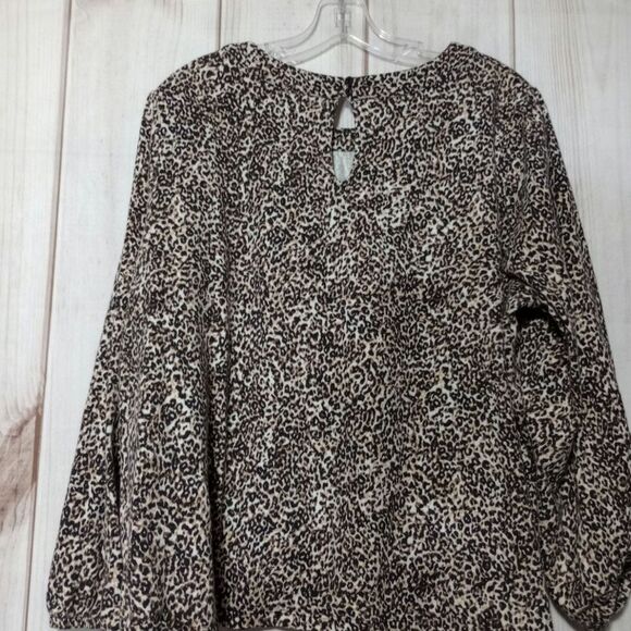 Old Navy Shirt Ladies XXL Animal Print Long Sleeve - Picture 2 of 8